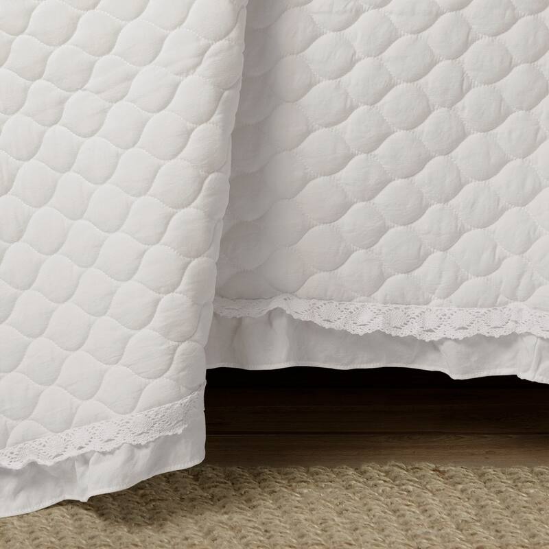 Lush Decor Ella Shabby Chic Ruffle Lace 3 Piece Quilt Set