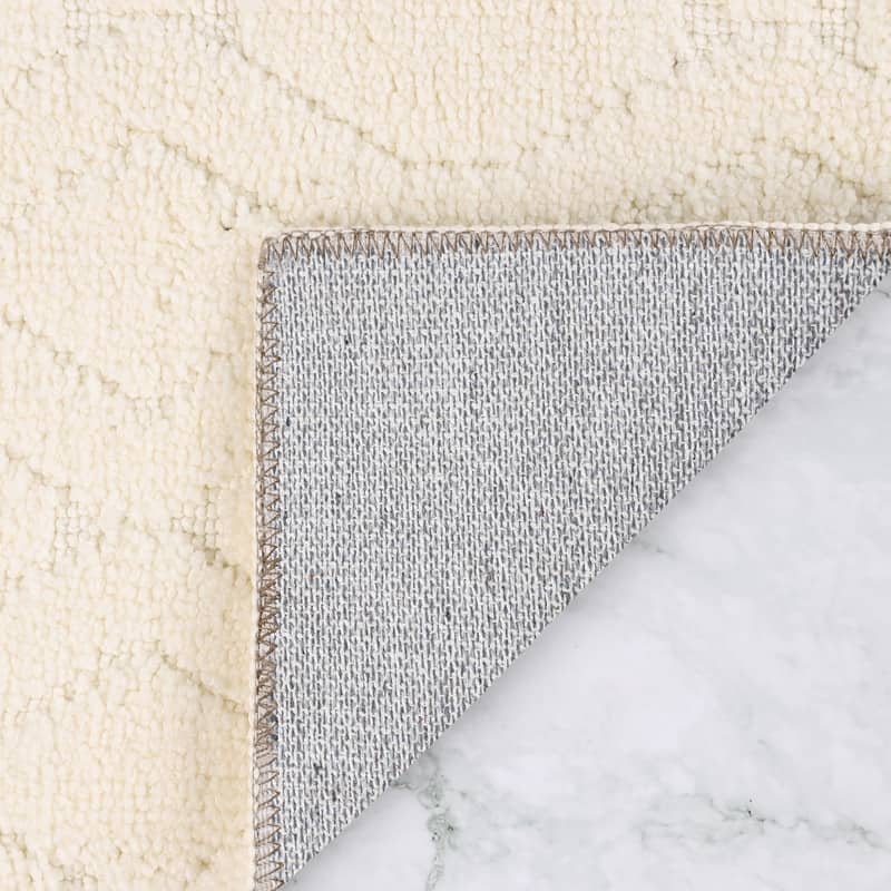 Blue Nile Mills Diamond Lattice Textured Non-Slip Washable Bath Rugs - Set of 2