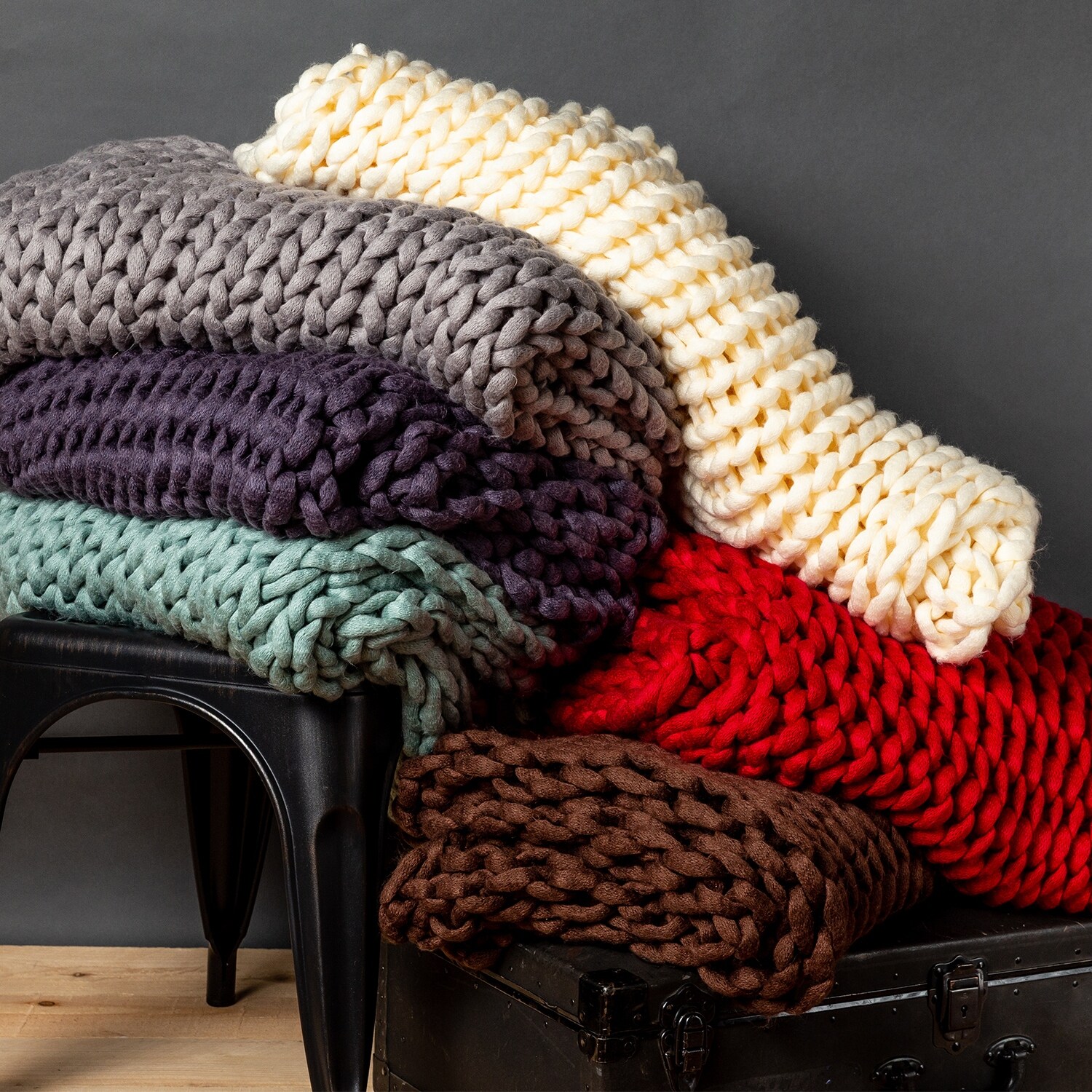 Chunky Knit Taupe by Donna Sharp Contemporary Decorative Throw Blanket with Over-Sized Loop Pattern Throw Blanket Chunky Knit Taupe by Donna Sharp Contemporary Decorative Throw Blanket with Over-Sized Loop Pattern Throw Blanket