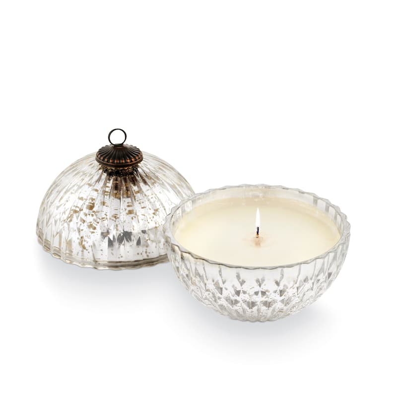 ILLUME Noble Holiday Balsam & Cedar Candle