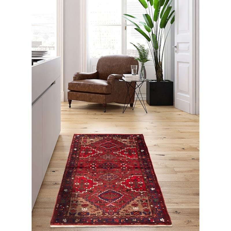 ECARPETGALLERY Hand-knotted Andelz Red Wool Rug - 3' 5" x 6' 5"