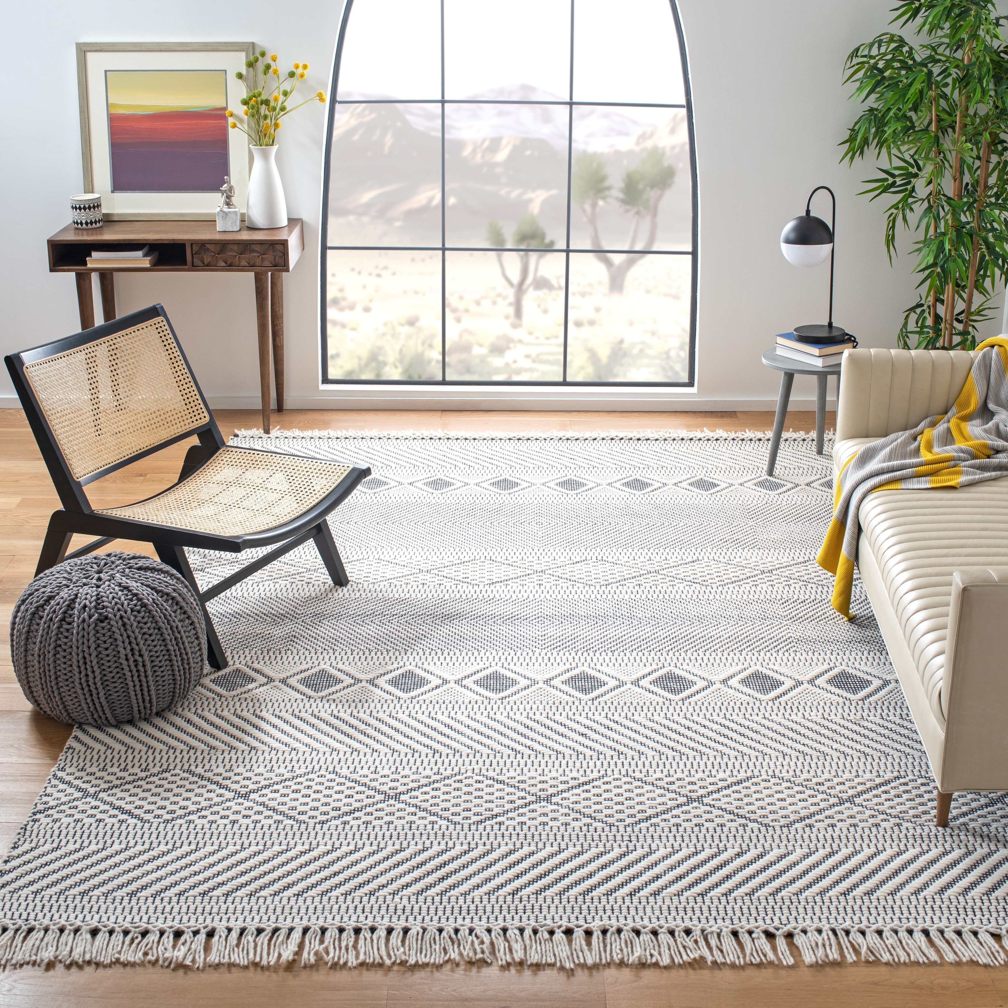 SAFAVIEH Handmade Natura Biondina Moroccan Wool Rug - Ivory/Navy - 5' x 8'