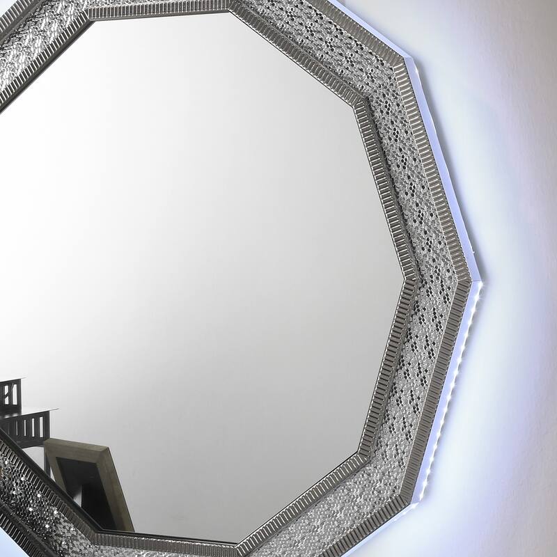 Furniture of America Rosdale Glam 5-Piece Metallic Grey Gloss Queen Platform Bedroom Set with LED Lighting