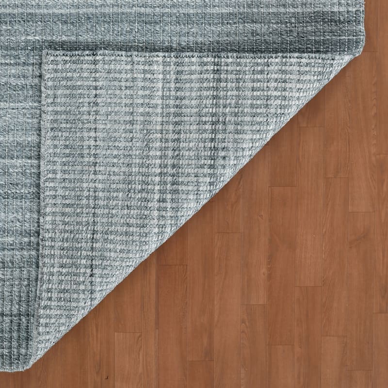 Lineage Metallic Gray Heathered Hand-Woven Area Rug 2' x 3'