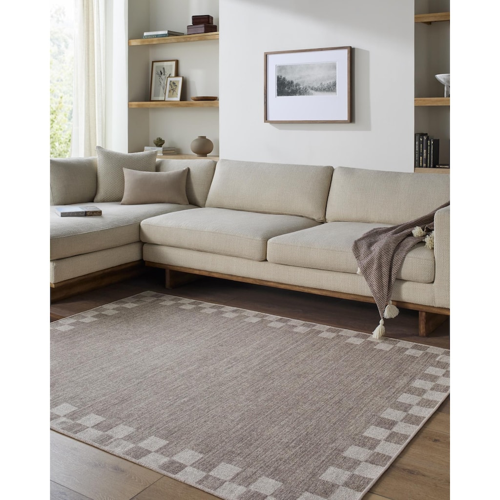 Livabliss Judie Modern & Contemporary Area Rug