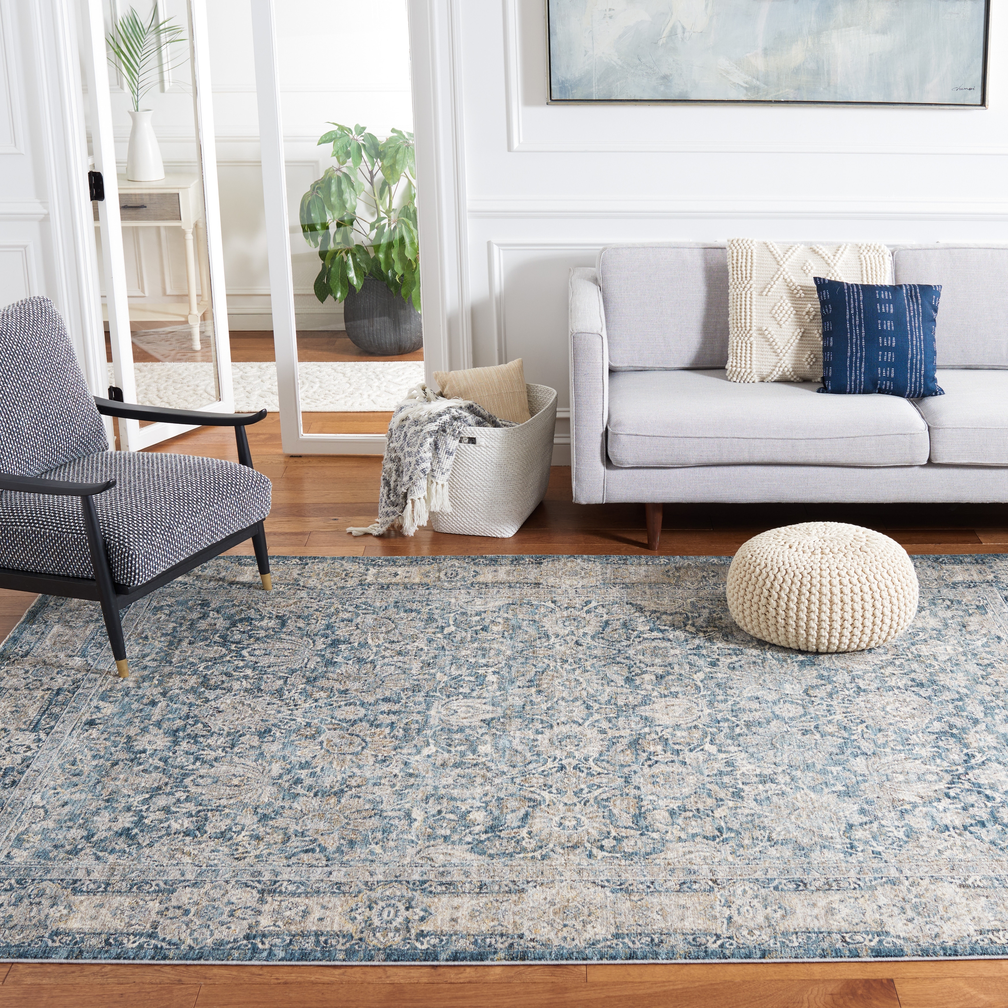 SAFAVIEH Valencia Zeinab Vintage Rug