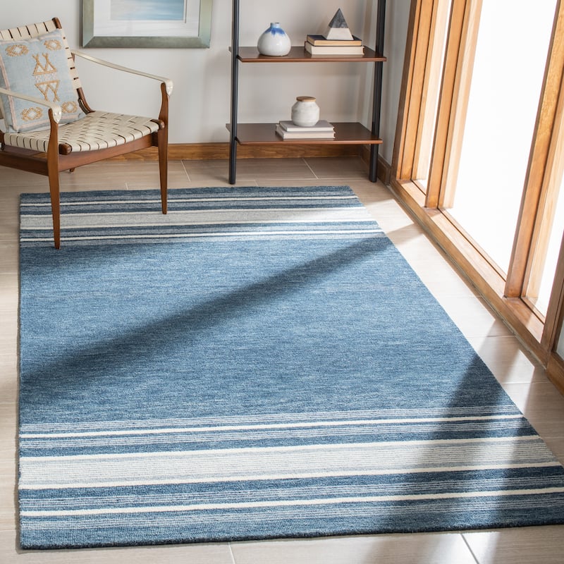 SAFAVIEH Handmade Metro Kikuko Stripe Wool Rug