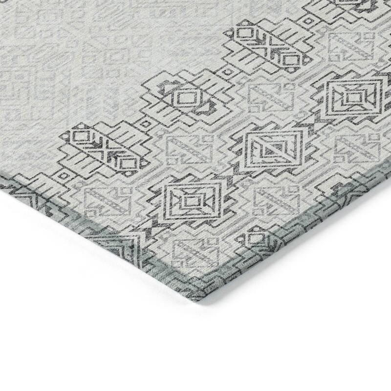 Machine Washable Indoor/ Outdoor Moroccan Boho Chantille Rug