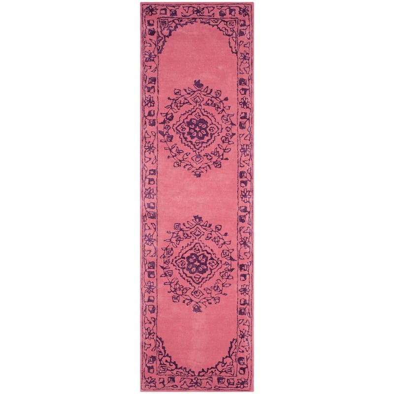 SAFAVIEH Handmade Glamour Gudmundina Modern Viscose Rug