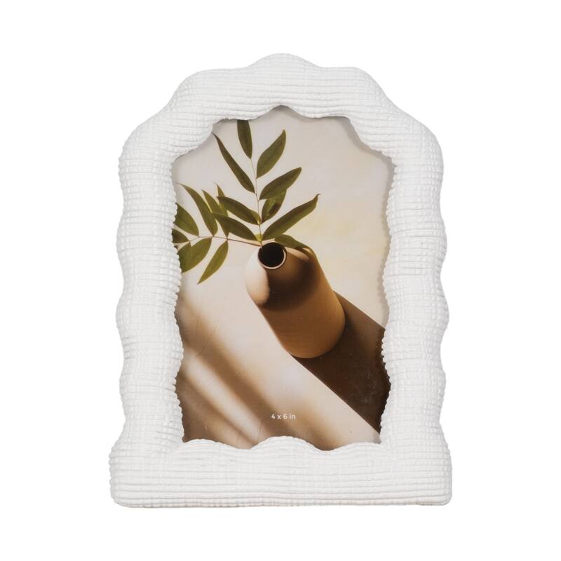 Resin Sculptured Wavy Arch Photo Frame - White