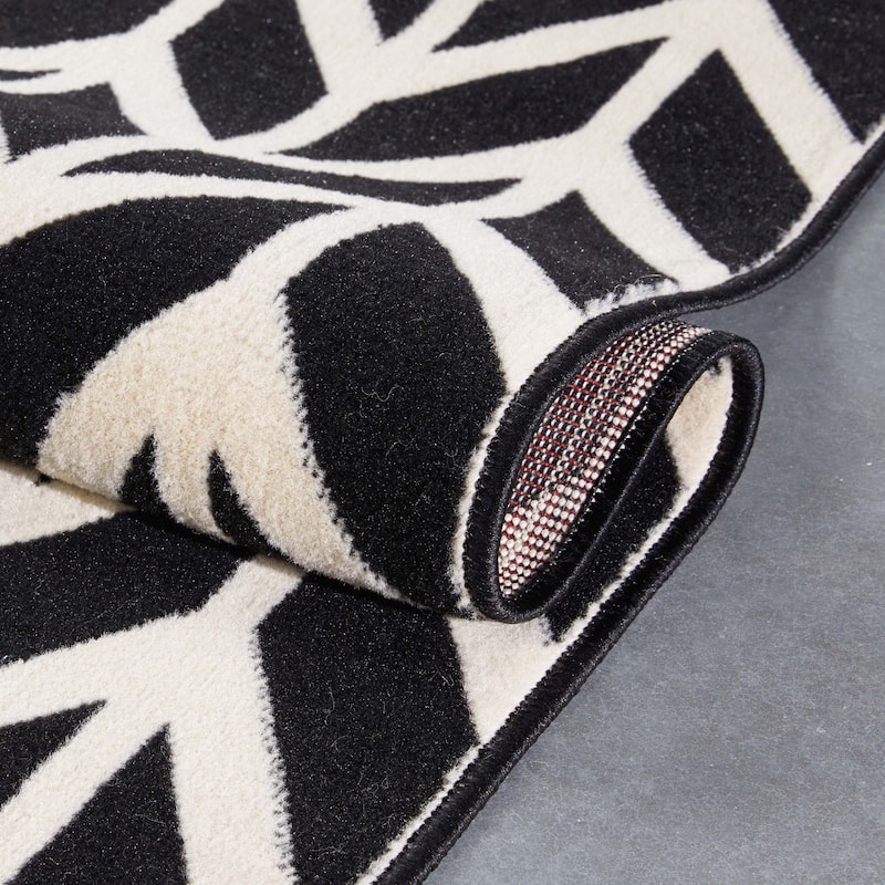 Well Woven Miami Bourban Chevron Geometric Area Rug