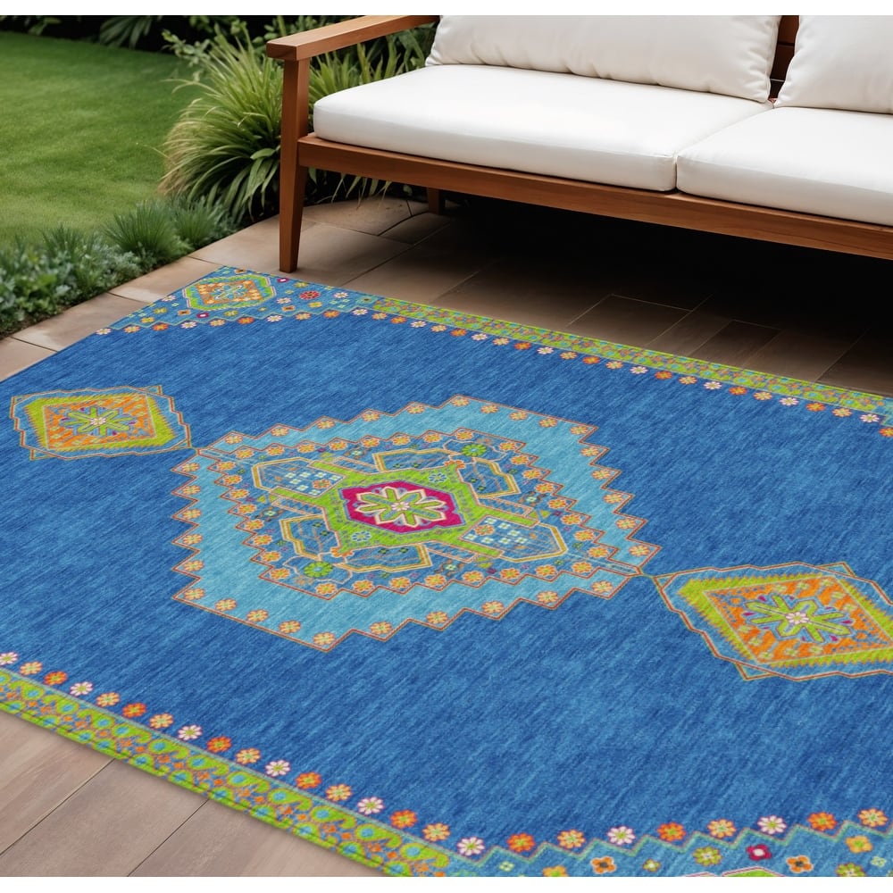 HomeRoots Oriental Traditional Rectangle Outdoor Rug