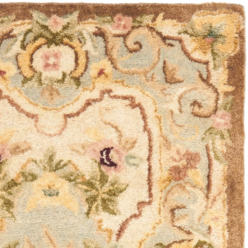 SAFAVIEH Handmade Empire Shawna Traditional Oriental Wool Rug