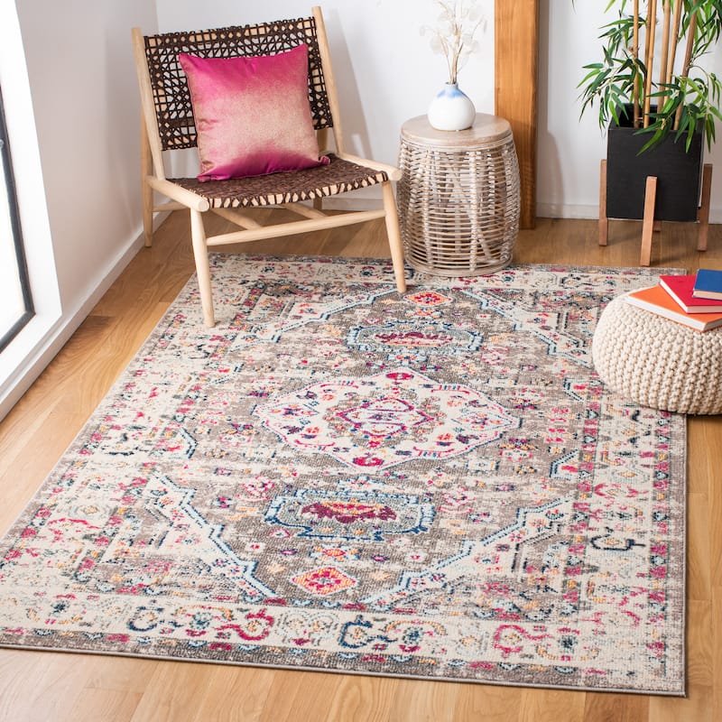 SAFAVIEH Madison Willodean Boho Oriental Distressed Rug - 4' x 6' - Taupe/Ivory