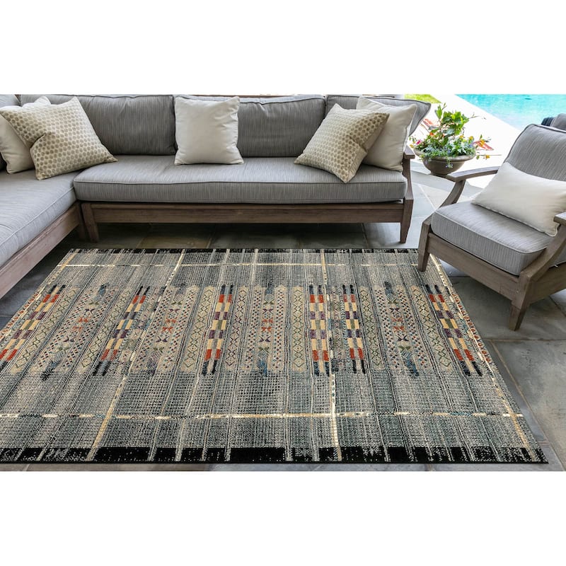 Liora Manne Marina Tribal Stripe Indoor/Outdoor Rug