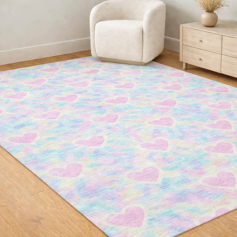 Machine Washable Indoor/ Outdoor Modern Hearts Chantille Rug