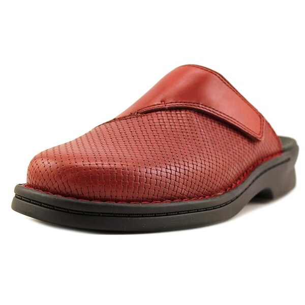 clarks leather mules