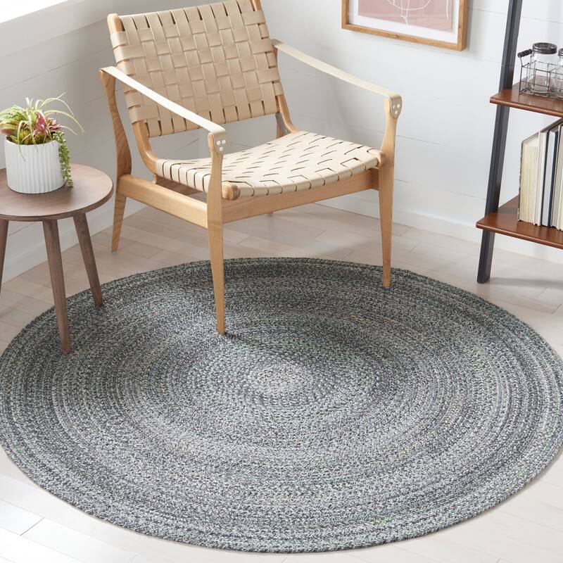 SAFAVIEH Handmade Braided Anastasie Round Rug - 3' Round - Green/Grey