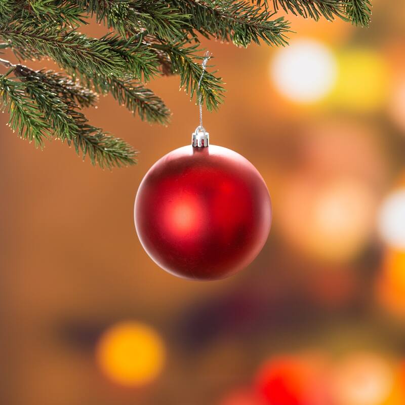 7.5' Tree with 250 LED Lights and 140 Ornaments and Storage Bag, Classic Cardinal - One Size