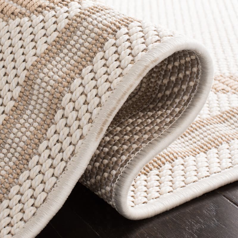 SAFAVIEH Bermuda Washable Edelt Indoor/ Outdoor Waterproof Rug