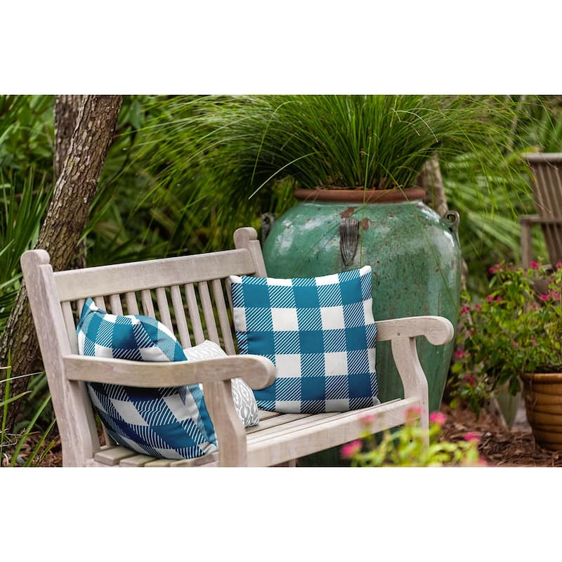 Buffalo Plaid Indoor/Outdoor Throw Pillow