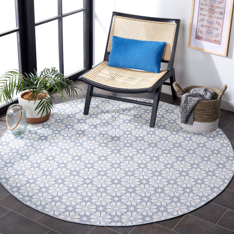 Martha Stewart by SAFAVIEH Matty Indoor/ Outdoor Rug