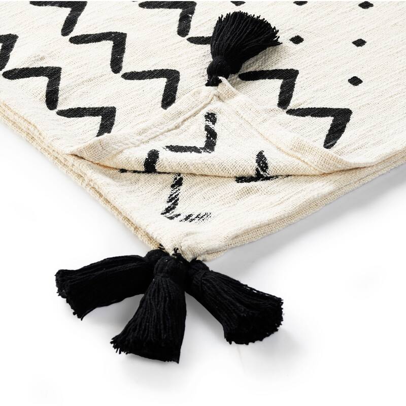 Sevita Modern Boho Dash and Dot Cotton Standard Size Throw Blanket