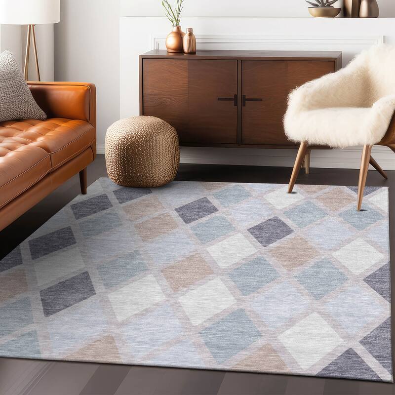 Machine Washable Indoor/ Outdoor Chantille Diamond Prism Rug