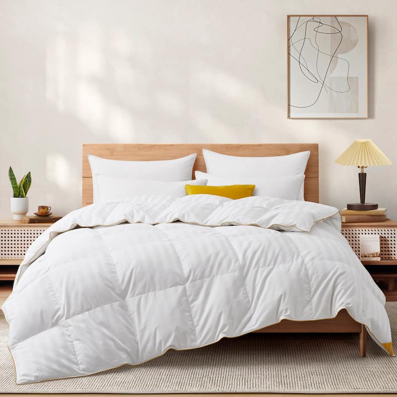 Year Round White Goose Down Comforter with 500 Thread Count Cotton Cover