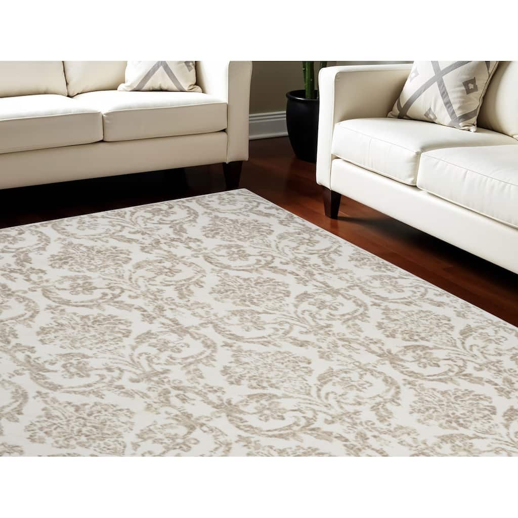 Power Loomed Distressed Non Skid Stain Resistant Area Rug - 118' X '94' X '0.5