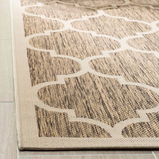 SAFAVIEH Courtyard Kathy Indoor/ Outdoor Waterproof Patio Backyard Rug