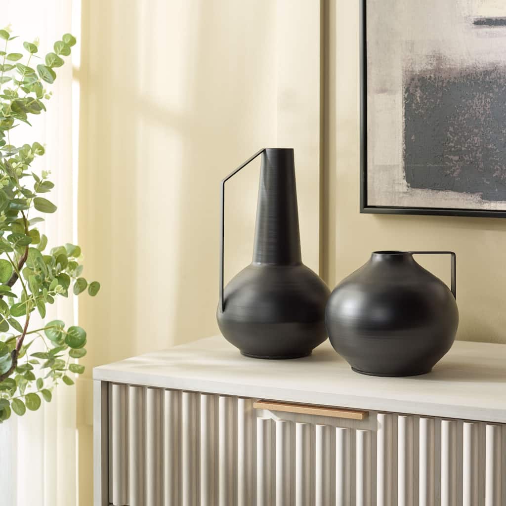 SAFAVIEH Home Luca 13.3-inch Black Iron Satin Finish Vase Set of 2