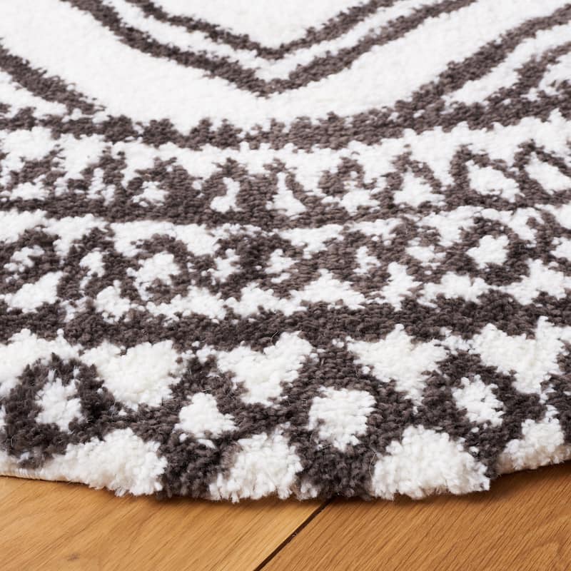 SAFAVIEH Berber Shag Anna Rug
