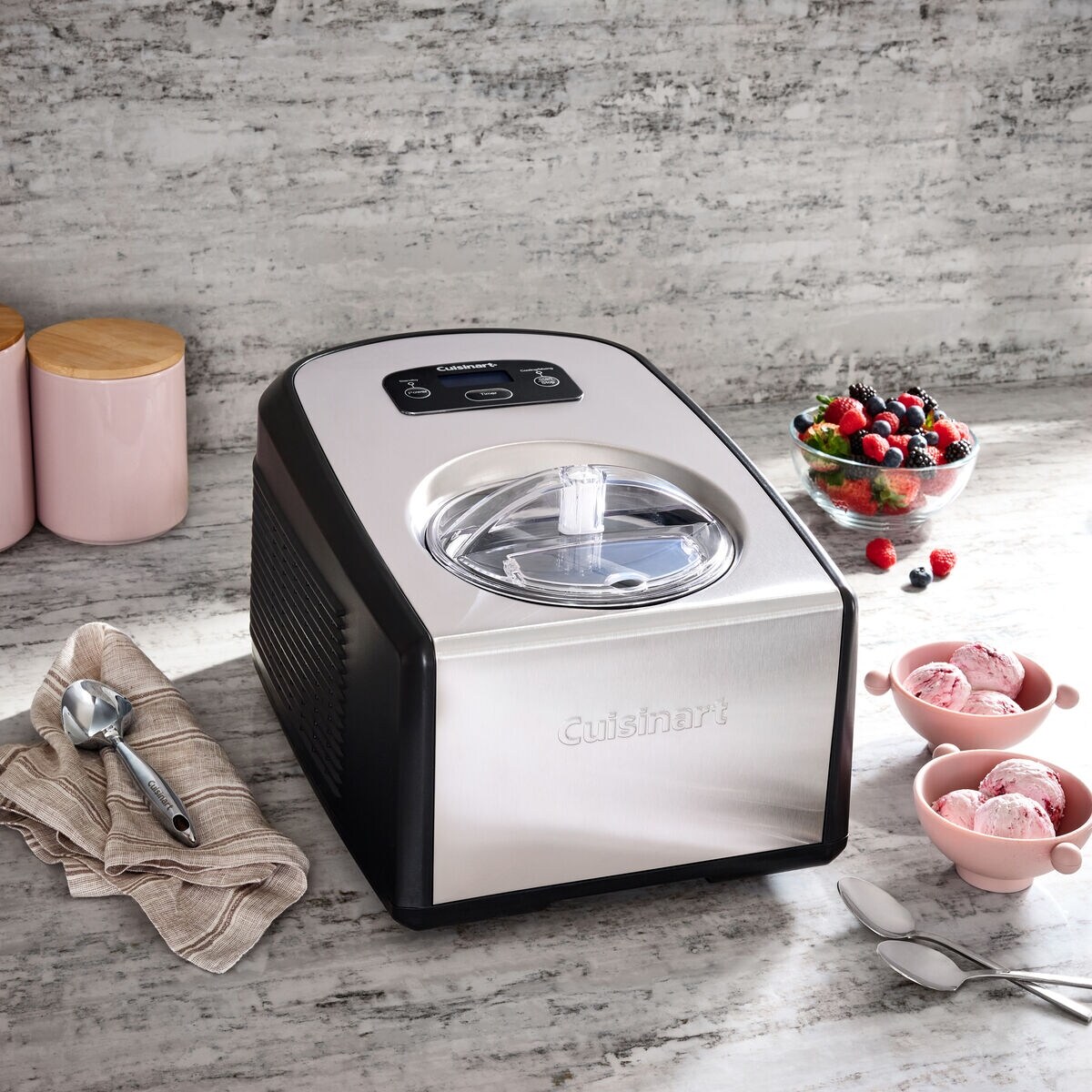 Cuisinart ICE-100FR 1.5 Quart Ice Cream Gelato Maker Black 