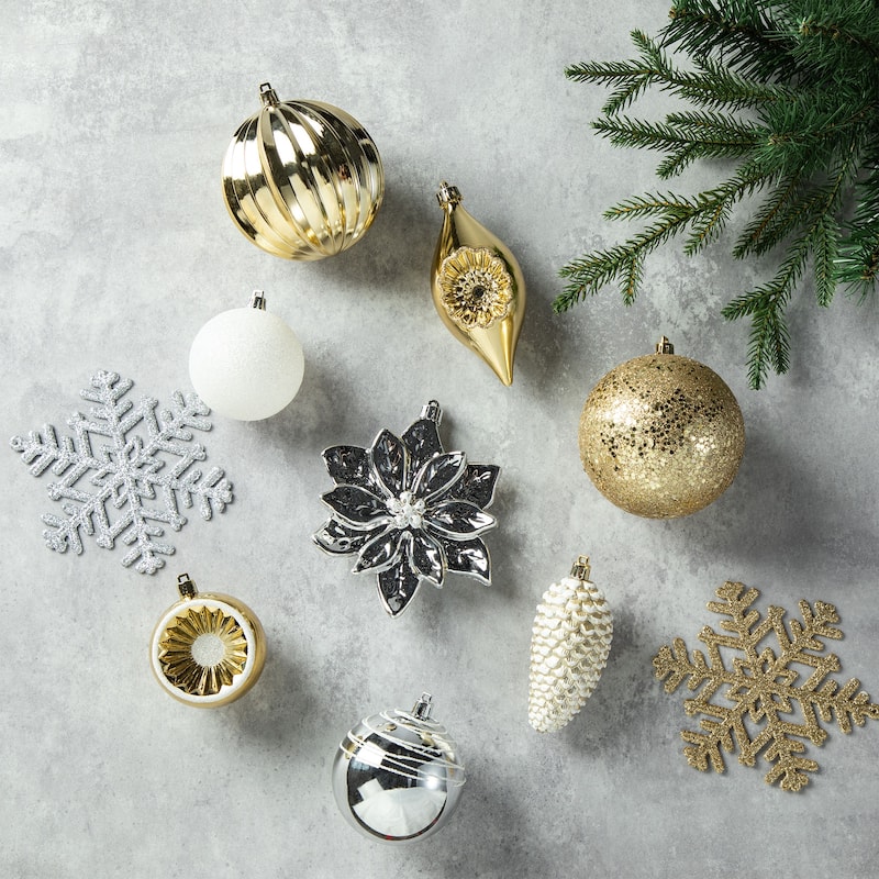 Glitzhome 160ct Christmas Elegant 29-Finish Ball Boxed Shatterproof Ornaments