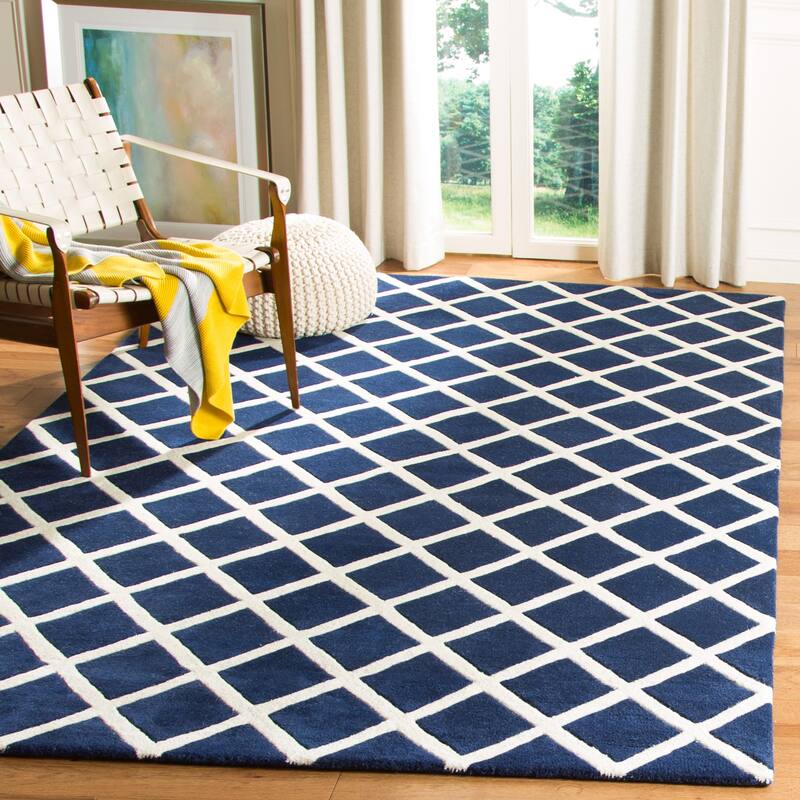SAFAVIEH Handmade Chatham Retha Modern Moroccan Wool Rug - 4' x 6' - Dark Blue/Ivory - Rectangle