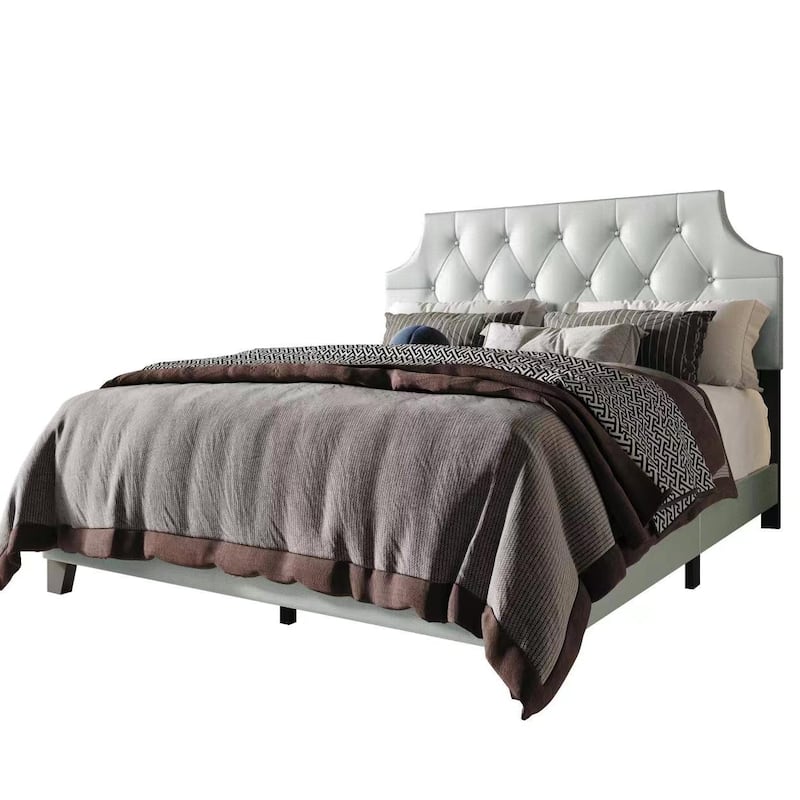 Clayfell Mexico Tufted Upholstered Platform Bed