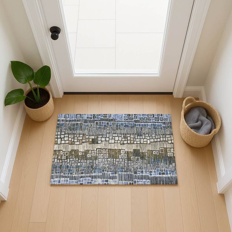 Machine Washable Indoor/ Outdoor Geo Mosaic Chantille Rug