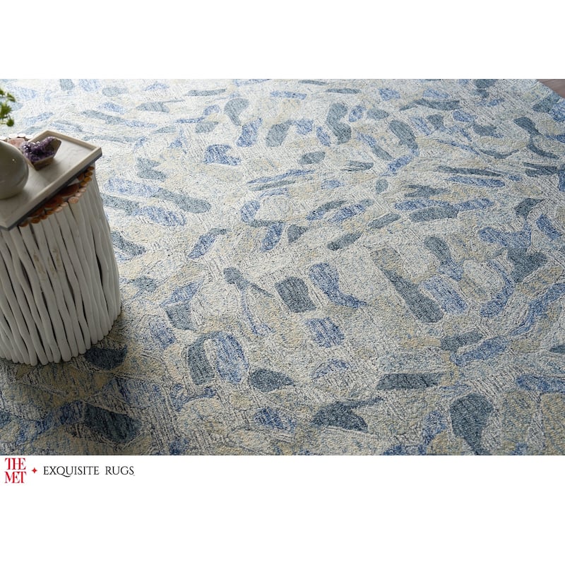 The Met X Exquisite Rugs Botanica Blue/Ivory/Multi Area Rug