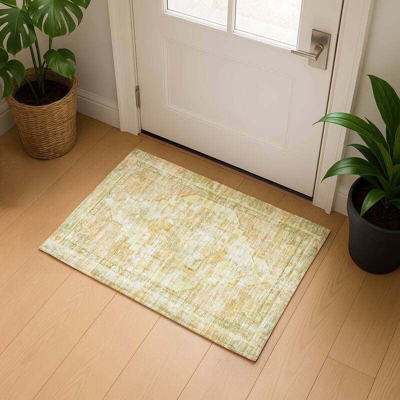 Premium Washable Super Soft Vintage Traditional Mayfield Rug - Gold - 1'8" x 2'6"