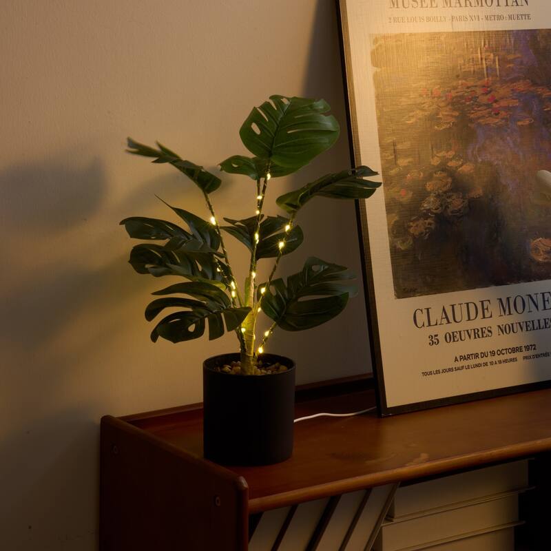 18 inch Lighted Simulated Green Plants - 17 inch