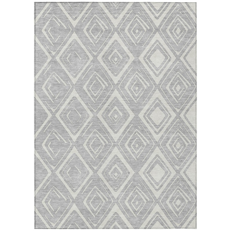 Machine Washable Indoor/ Outdoor Chantille Diamonds Ombre Rug