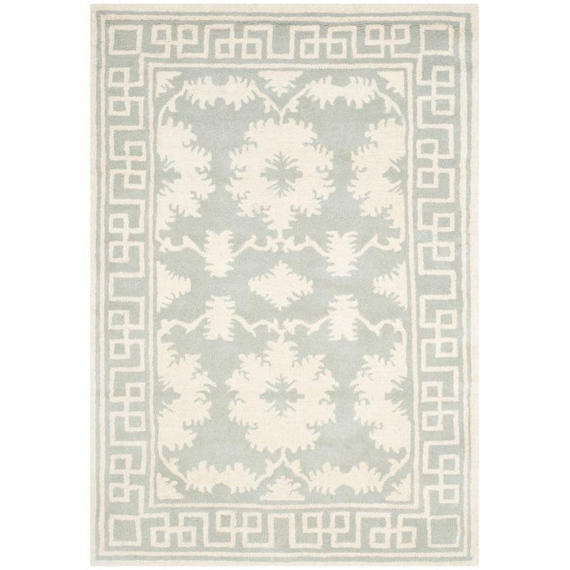 SAFAVIEH Handmade Bella Kieu Wool Rug