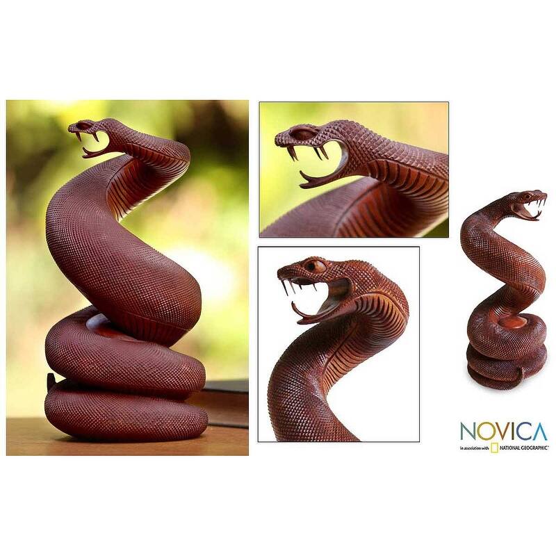 Handmade Serpent Guardian Wood sculpture (Indonesia)