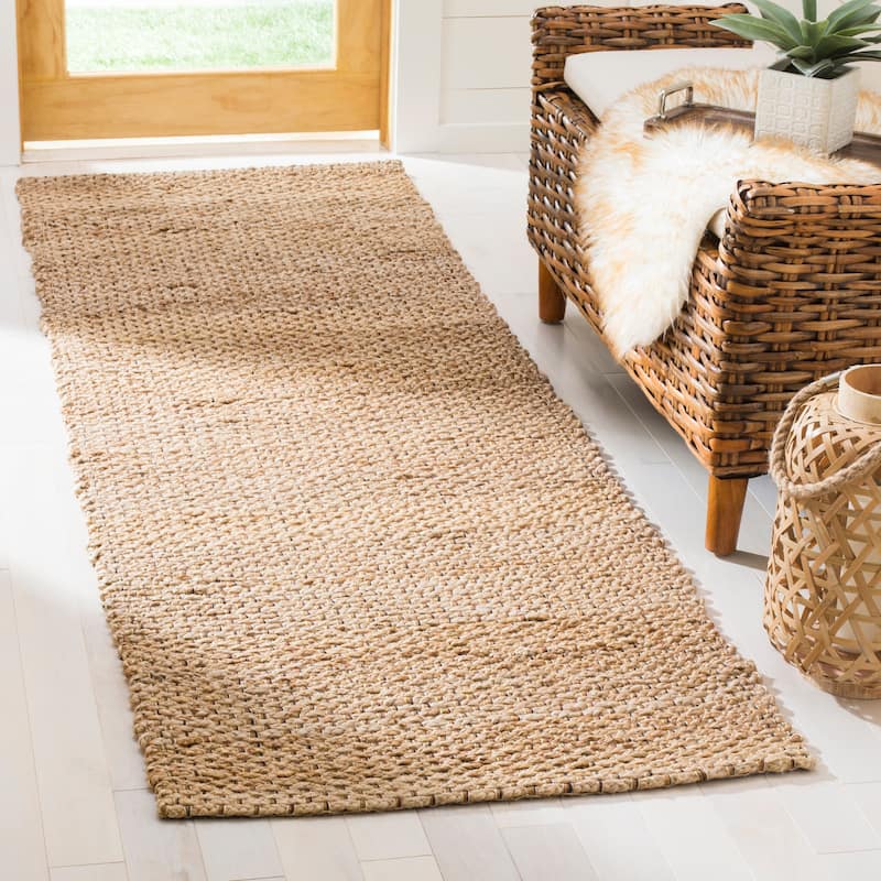 SAFAVIEH Handmade Natural Fiber Mateja Jute Rug - 2'6" x 8' Runner - Natural - Runner
