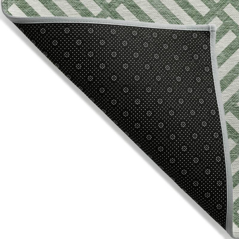 HomeRoots Geometric Transitional Rectangle Outdoor Rug