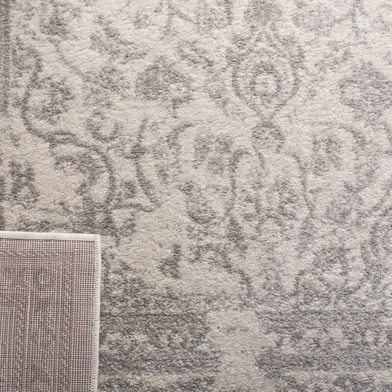 SAFAVIEH Adirondack Sierra Vintage Oriental Distressed Rug - Ivory/Silver - 6' x 9'