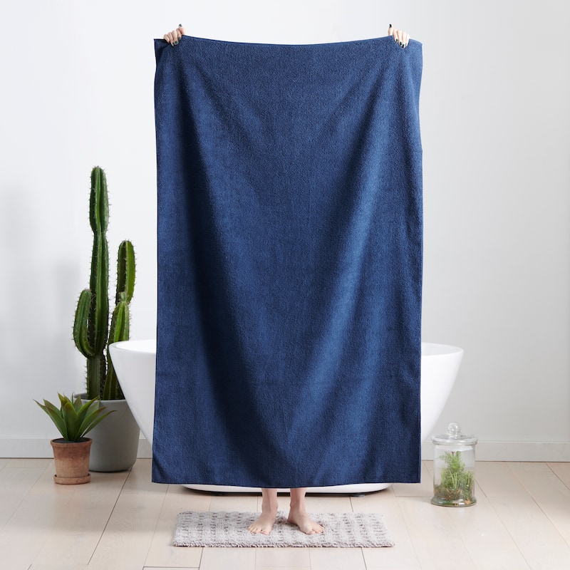 Uchino Zero Twist Bath Sheet