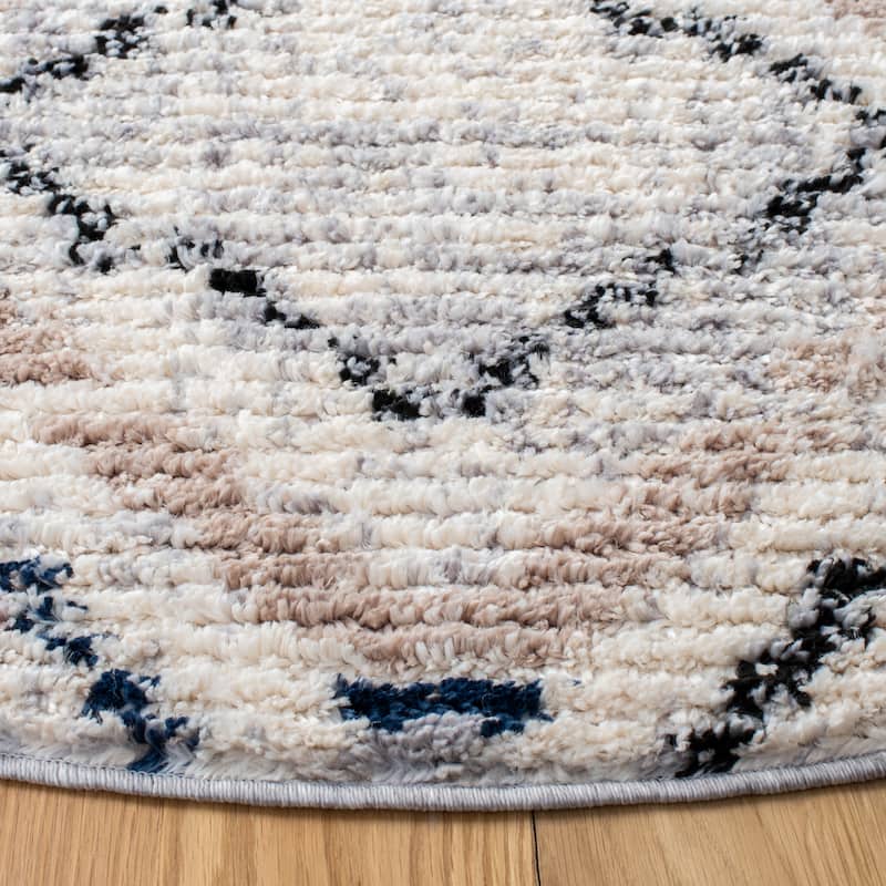 SAFAVIEH Morocco Ilo Boho Tassel Rug