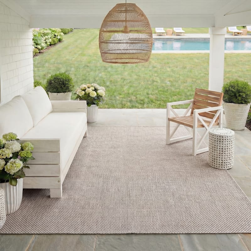 SAFAVIEH Courtyard Begajeta Indoor/Outdoor Waterproof Patio Backyard Rug.